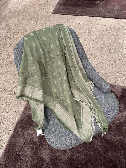 国内现货！付款秒发480元亏本清仓！配购物袋！ 商品图0