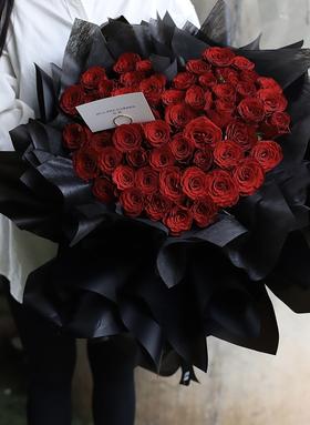 【花筑】爱心玫瑰【仅限江津新老城区，白沙，德感购买】