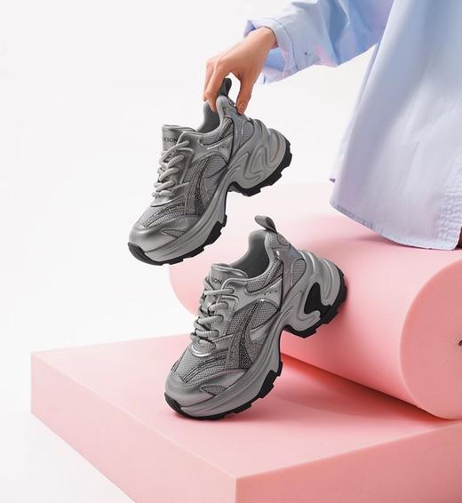 哈森厚底网面老爹鞋女2025春季新款潮流个性休闲运动鞋HCS251605 商品图0