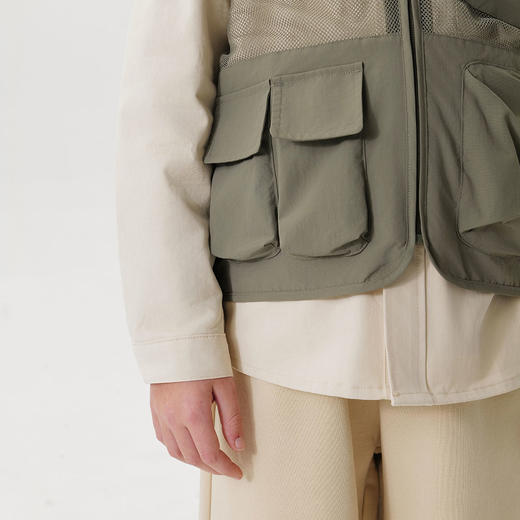 [山系户外]马克珍妮男女童镂空网眼拼接多口袋工装马甲春装550351 商品图4