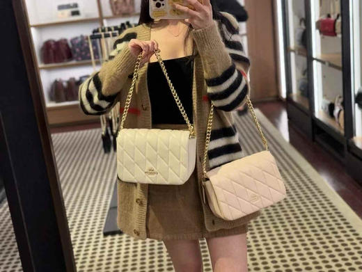 ¥2250🇺🇸Coach 新款Quinn系列羊皮压纹单肩斜挎包，配两条肩带 商品图7