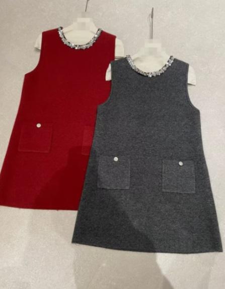 【门店同款】ENJOY冬季漂亮朋友双口袋钉珠背心裙 160901115 商品图0