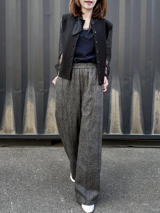 TYNVIE 蕾丝袖围巾领开衫-黑色 商品图11