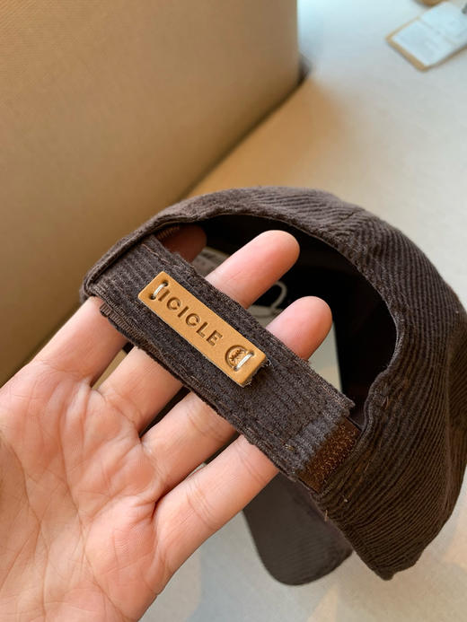 外贸原单正品之禾2024新款灯芯绒鸭舌帽，均码男女同款。 商品图4