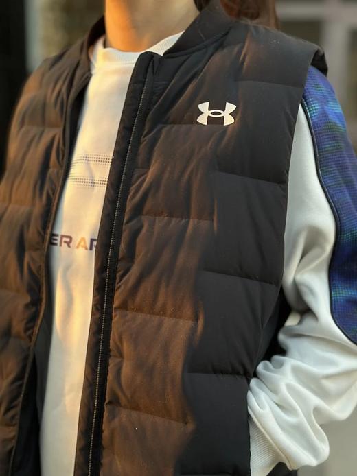 严选 | Under Armour安德玛儿童轻暖羽绒马甲 90绒子含量 舒适柔软 时尚百搭 商品图7