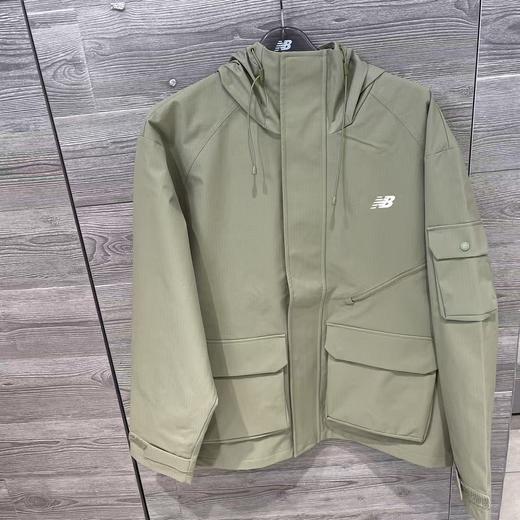 【云粉节】  【7折】7楼 NewBalance工装休闲运动外套吊牌价：999元现价899元 商品图1