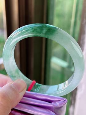 58正圈翡翠手镯