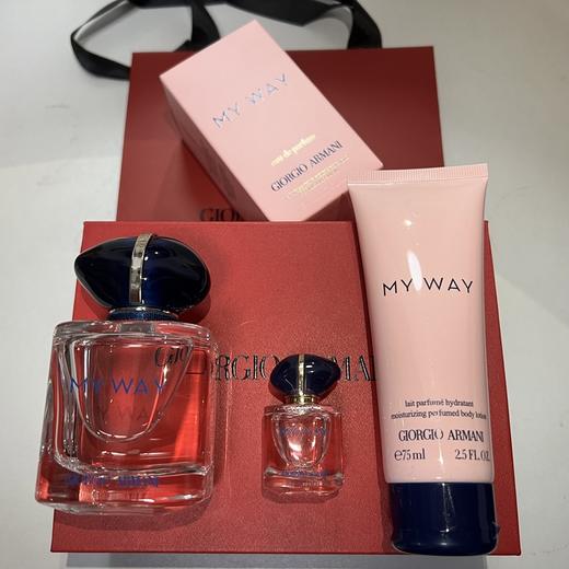 【超模君严选】阿玛尼自我无界香水礼盒套装， 经典木质花香，用清甜的气息与世界自在相逢 商品图4