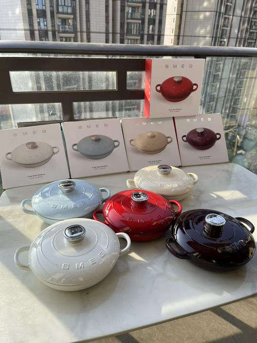 【多功能珐琅锅】原单出口SM*G铸铁锅珐琅锅26cm 加厚搪瓷不粘锅炒菜炖煮焖烧锅海鲜煲 电磁炉燃气通用汤锅 商品图5
