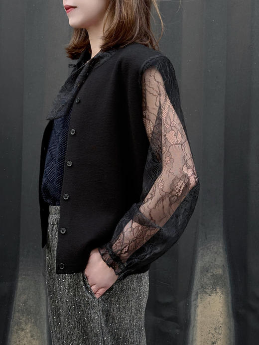 TYNVIE 蕾丝袖围巾领开衫-黑色 商品图5