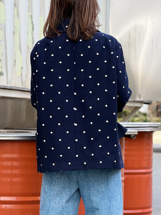 TYNVIE 荷叶边袋口装饰廓形西装-蓝色白点 商品图11