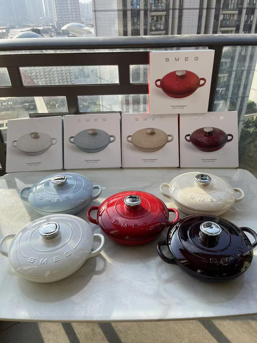 【多功能珐琅锅】原单出口SM*G铸铁锅珐琅锅26cm 加厚搪瓷不粘锅炒菜炖煮焖烧锅海鲜煲 电磁炉燃气通用汤锅 商品图4