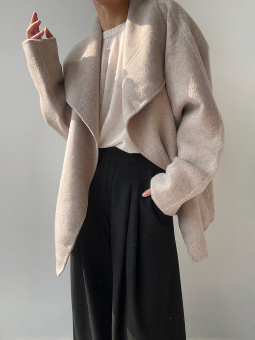 LCM｜Midnight Patrol 翻领中长大衣  COAT [ 棕 / 藕灰 ] 商品图8