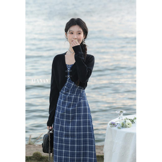 鹿向南「布鲁士蓝调」黑色短款开衫L52917SY 商品图0