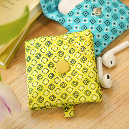 时尚几何系列蓝牙耳机包数据线收纳包蓝牙耳机包小包布艺拉链迷你U盘U盾保护便携 商品图0