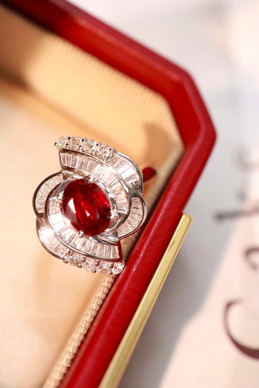 1.05ct刻面红宝石戒指 商品图1