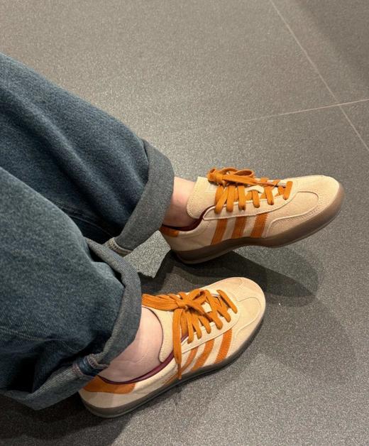 南瓜色复古拼色三条杠系带德训鞋女款！25早春新款休闲百搭阿甘运动鞋！ 商品图1