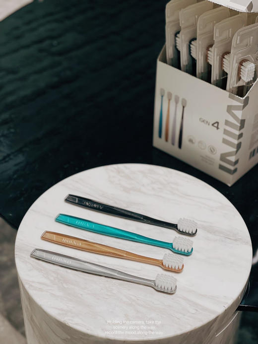 超强买赠🔥3元/支！【正品Aimini艾米尼牙刷4代】央视CCTV推荐👏德国进口抑菌刷丝，食用级PBT材质🦠抑菌率99%✊全方位包裹清洁♻️ “牙龈患者必备”人生第一支牙刷！ 商品图9