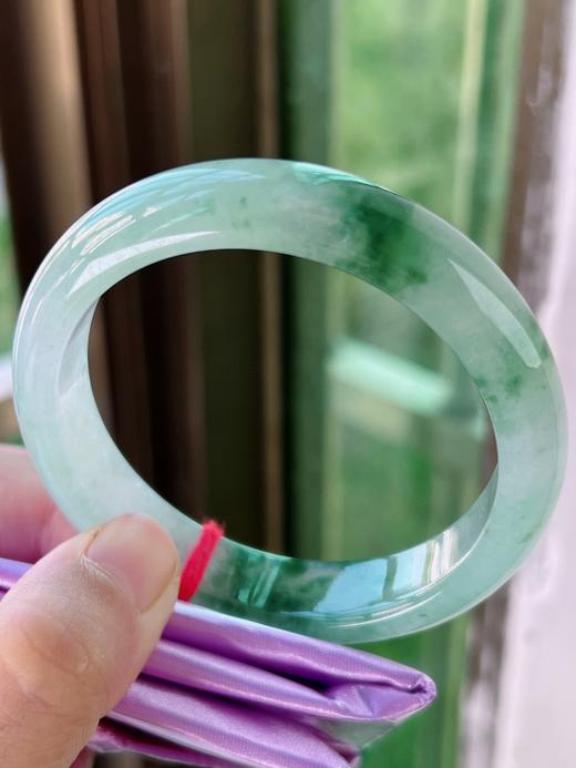 58正圈翡翠手镯 商品图3