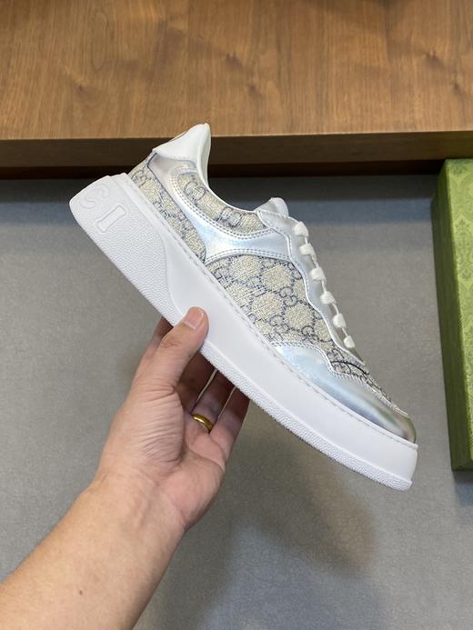 GUCC*古家GG Supreme 皮革 厚底系带 低帮 板鞋 女款 银色（HC） 商品图3