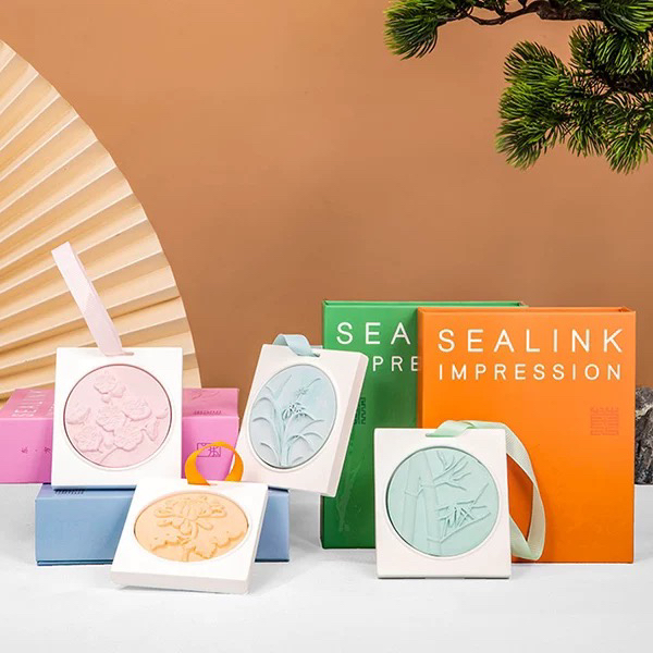 西泠印社 梅兰竹菊东方香挂套装