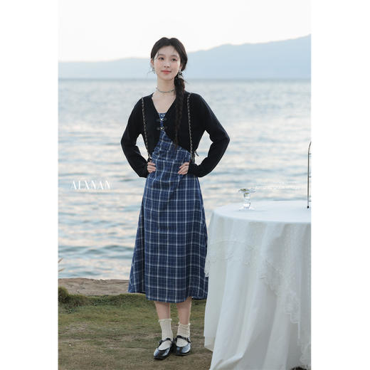 鹿向南「布鲁士蓝调」黑色短款开衫L52917SY 商品图2