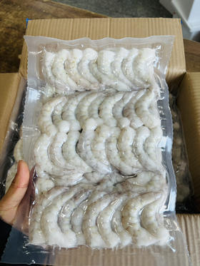 南美虾仁鲜虾活剥，低温急冻锁鲜，口感绝了！复购率极高的一款虾仁！怎们做都好吃～