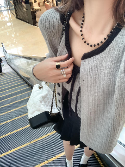 <曾小咸推荐>韩系2色毛衣开衫毛织吊带两件套 日常199.99 立减100 秒杀99.99！ 商品图11