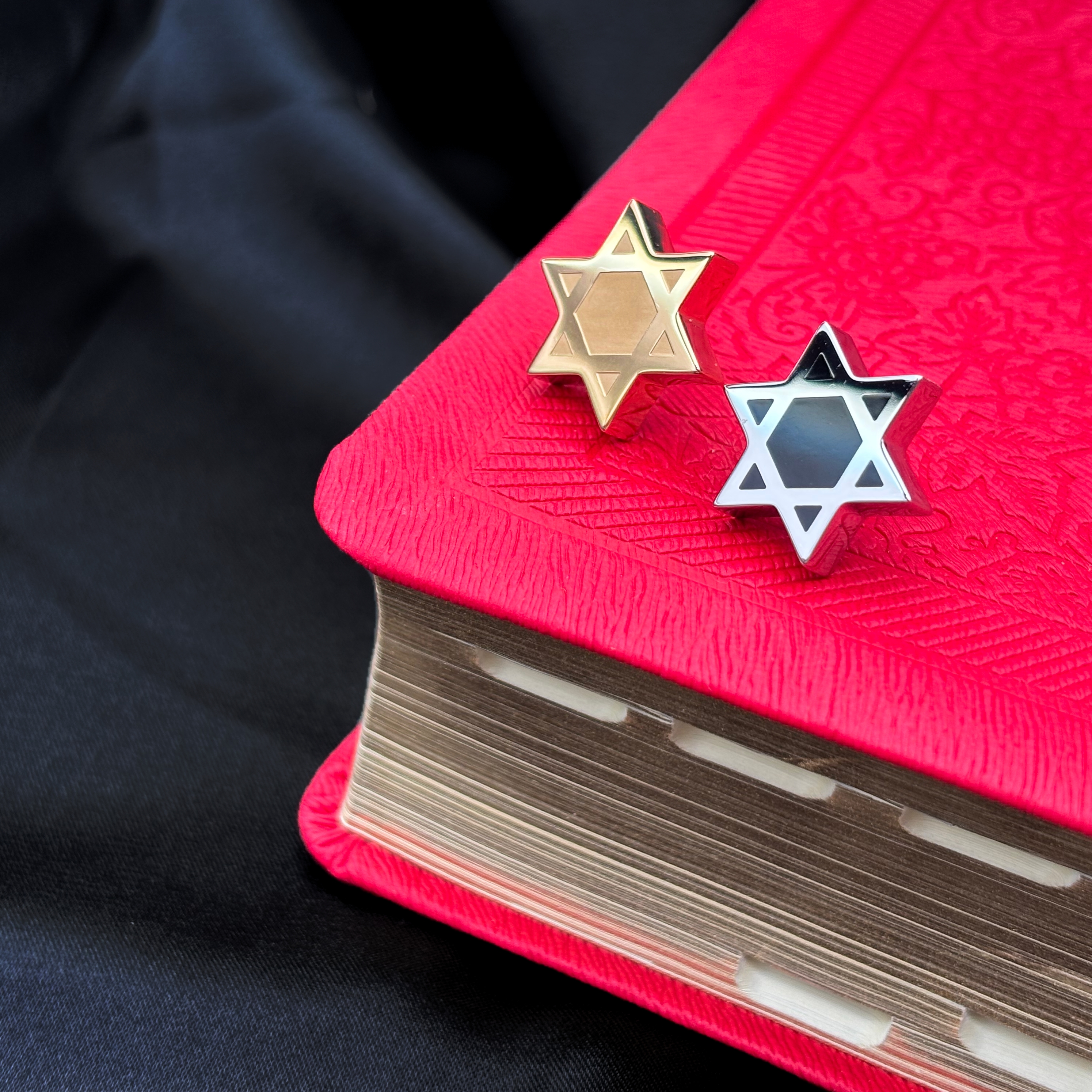 「大卫之星」胸针