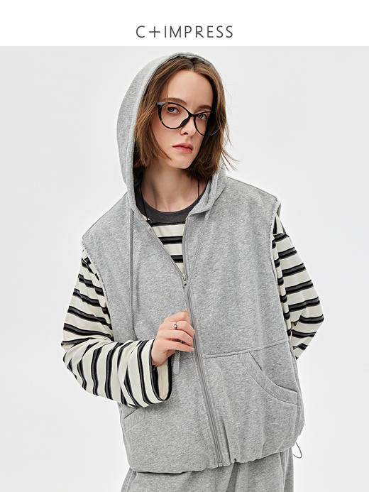 C+IMPRESS西嘉|长绒棉女士连帽马甲2025春季新款灰色宽松跌穿背心MJ2501039 商品图1