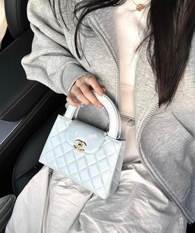 𝟐𝟓𝐜 𝐤𝐞𝐥𝐥𝐲 包-奶油蓝