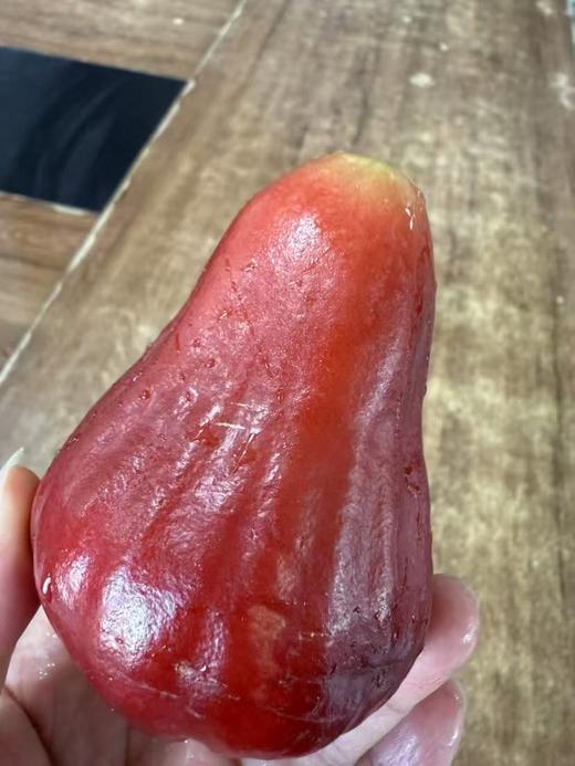 干燥补水*黑糖芭比莲雾，特级3斤装  有着一般莲雾达不到的甜度，以此俘获诸位小姐姐的心，爱甜口的来 商品图5