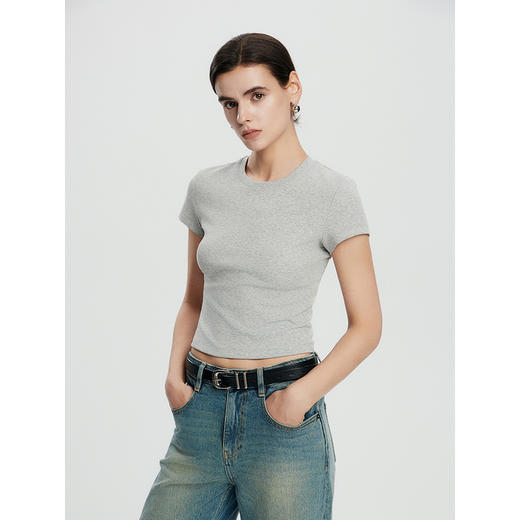 棉仓363601002-初棉瘦瘦弹辣妹T合体微修身短T 商品图0