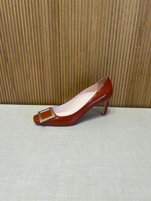 RV经典方扣高跟鞋👠特价2350 商品图4