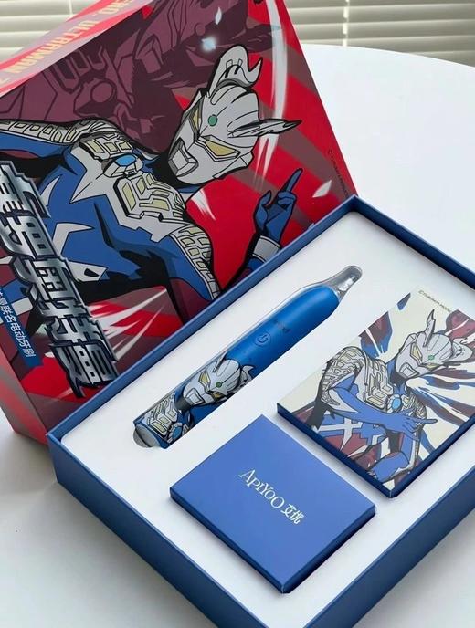 开学季！小朋友无法拒绝的礼物！【艾优奥特曼系列儿童声波电动牙刷】奥特曼正版联名！杜邦刷毛，配备4个刷头，柔软护牙；三档模式，适配各年龄段儿童 商品图0