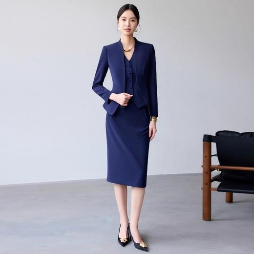 IWY/藏青色时尚气质女春款西装套裙马甲半裙三件套通勤职业装 243033CS1 商品图2
