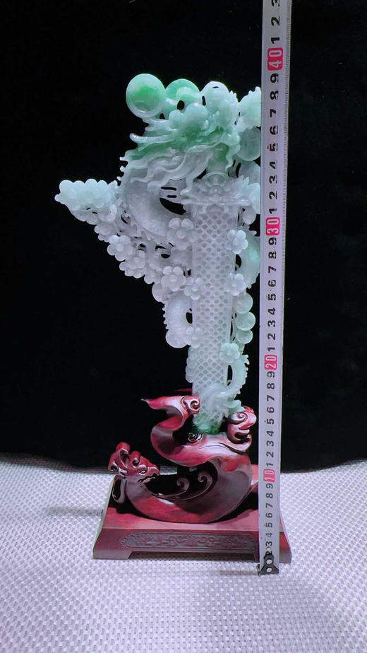 620822翡翠摆件【龙泉宝剑】 商品图3