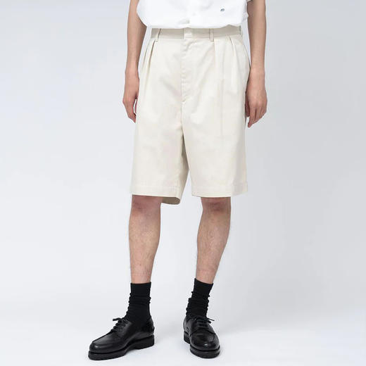 nanamica Double Pleat Chino Shorts男装有机棉混纺宽松廓形短裤 商品图0