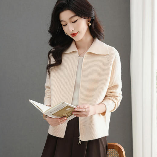 CC-5-6317纯色拉链翻领优雅气质温柔短款针织开衫2025年春秋季新款外套上衣 商品图3