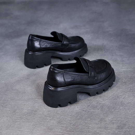 本色手抓纹真皮乐福鞋，厚底轻奢复古百搭休闲单鞋ZM258159 商品图3