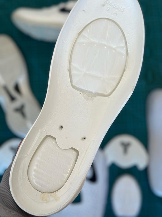 科比6代 白蛇 - 全明星2.0 篮球鞋 商品图5