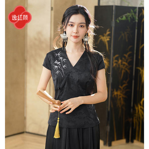 上海逸红颜玉茹2025年夏季新款中式提花竹纹刺绣交叠领汉服上衣女 商品图1