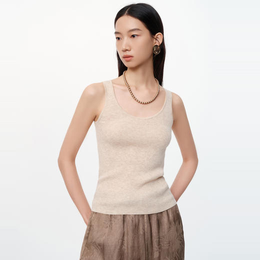 NEELLY纳俪商场同款春季新款无袖修身针织背心女圆领打底内搭上衣N25024A04575 商品图1