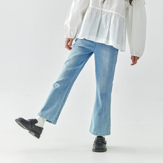 棵初2025年春季新款童装浅色微喇牛仔裤中大童复古弹力九分裤 商品图2