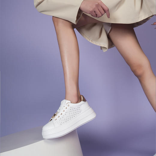 豪麟名鞋奥莱迪嘉女鞋时尚休闲鞋牛皮革DJJGA51WX013白色  原价1960元 商品图2