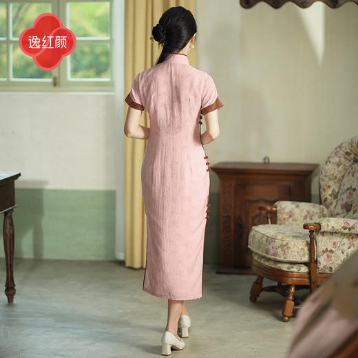 上海逸红颜绾颜2025年夏季新款良友画报复刻大开襟提花两件套旗袍 商品图4