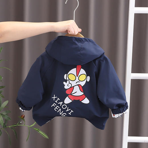 【新品抢先看！春款外套！】2025男童宝宝新款 卡通连帽拉链 洋气休闲简约百搭 婴幼儿服装外套-QQ 商品图2