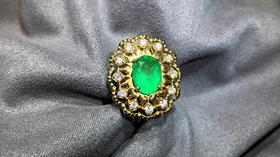 2.29ct刻面祖母绿戒指