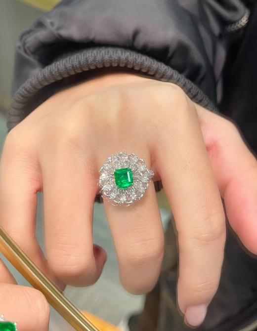 1.2ct刻面祖母绿戒指 商品图3