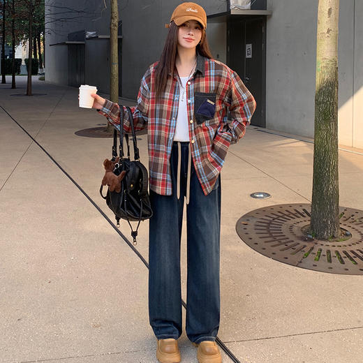 优选丨K.HIP 复古法式口袋高腰抽绳直筒牛仔阔腿裤 2503 常规款/小个子款 直筒版型，修饰腿型，展现线条美感；甄选弹力牛仔面料，纹理清晰而自然；立体剪裁高腰，时尚百搭 商品图5